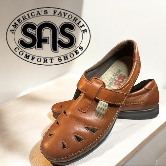 SAS women’s Roamer TripAdvisor Comfort Shoe Made in the USA slip on Size 10.5 Br - Picture 1 of 7